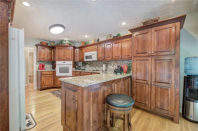 $469,000 | 354 Starcross Lane, Jasper, GA 30143