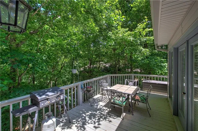 $469,000 | 354 Starcross Lane, Jasper, GA 30143