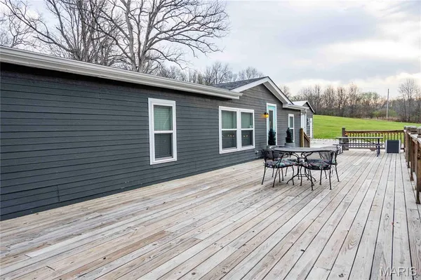 $309,900 | 161 Taylor School Road, Winfield, MO 63389