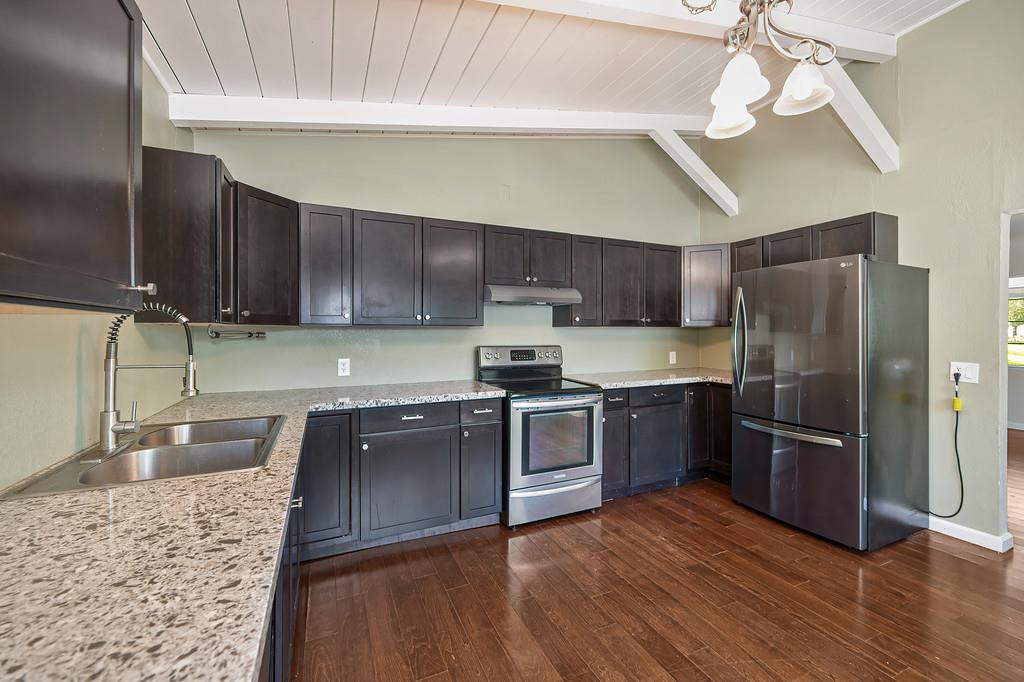 11375 Dry Creek Road Auburn, CA 95602 - Photo 11 of 33