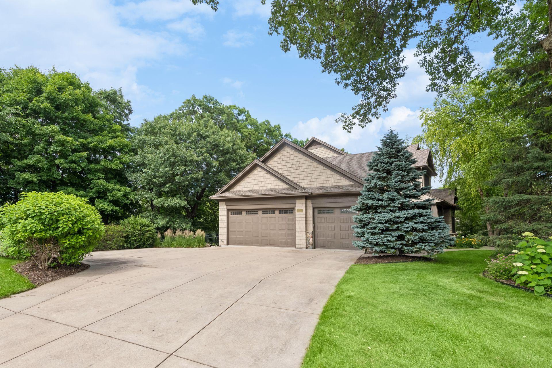 18000 Turtle Point Eden Prairie, MN 55347 - Photo 33 of 41