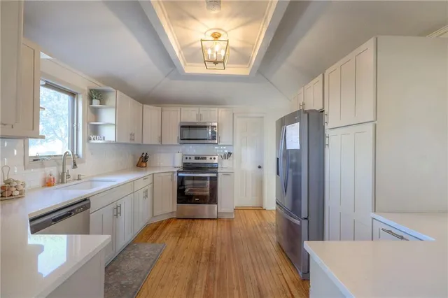 $357,400 | 8282 Highway 13, Higginsville, MO 64037