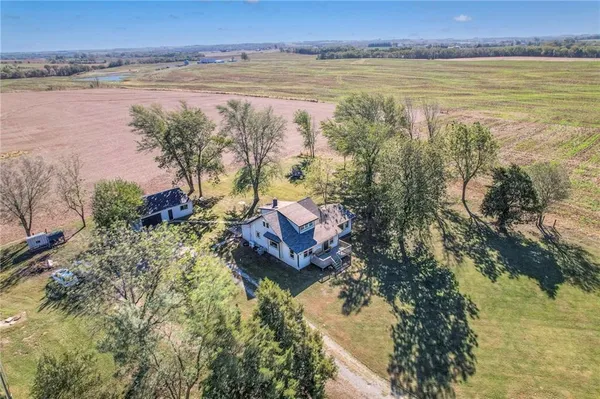 $349,900 | 8282 Highway 13, Higginsville, MO 64037