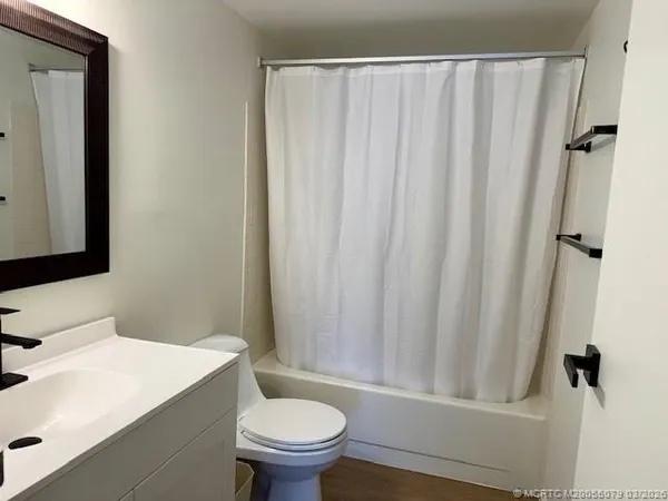 $159,900 | 2950 Southeast Ocean Boulevard, Unit 344, Stuart, FL 34996