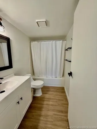 $159,900 | 2950 Southeast Ocean Boulevard, Unit 344, Stuart, FL 34996