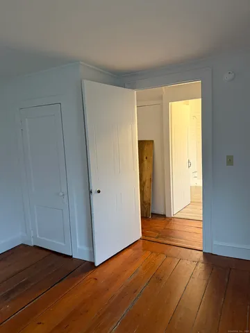 $1,595 | 259 Old Whitfield Street, Unit 1, Guilford, CT 06437