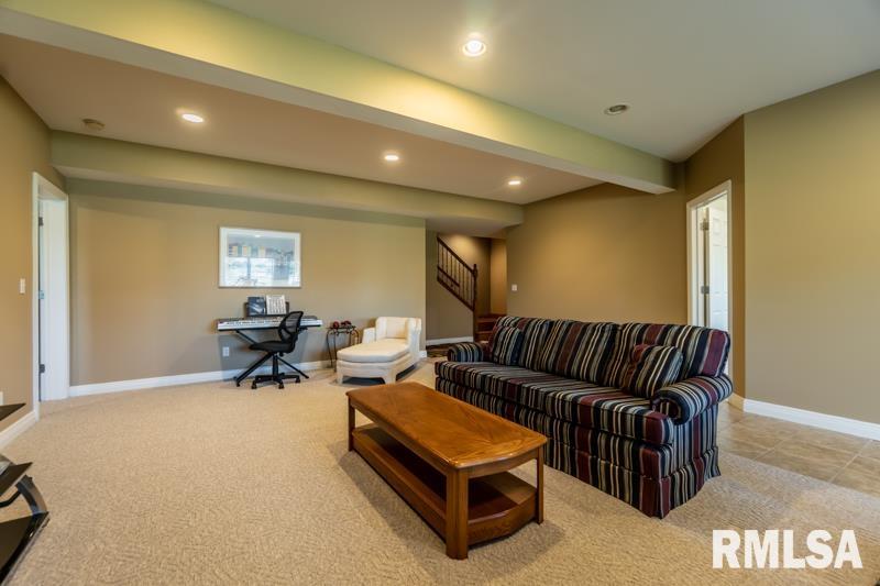 5555 Broadway Road Groveland, IL 61535 - Photo 21 of 39 Gallery Image 21
