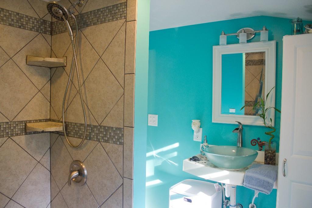 25 Mosher Road Gorham, ME 04038 - Photo 27 of 35 Updated full bathroom