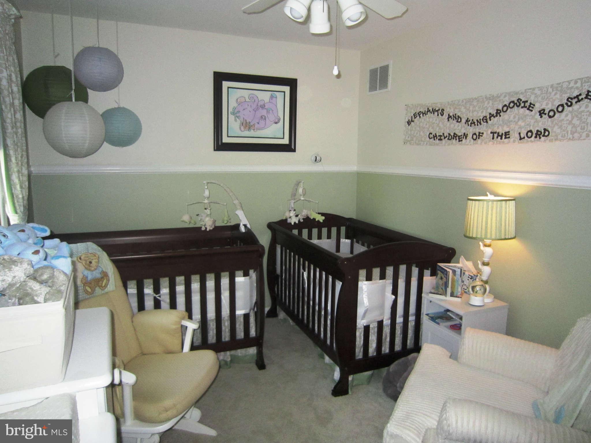 7827 Ridgely Oak Road Baltimore, MD 21234 - Photo 20 of 30 Bedroom 3