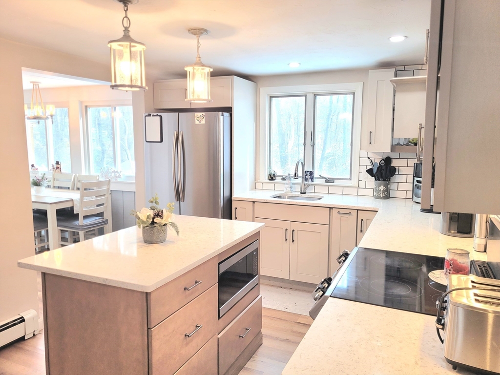 115 Waltham Street Hanson, MA 02341 - Photo 15 of 34