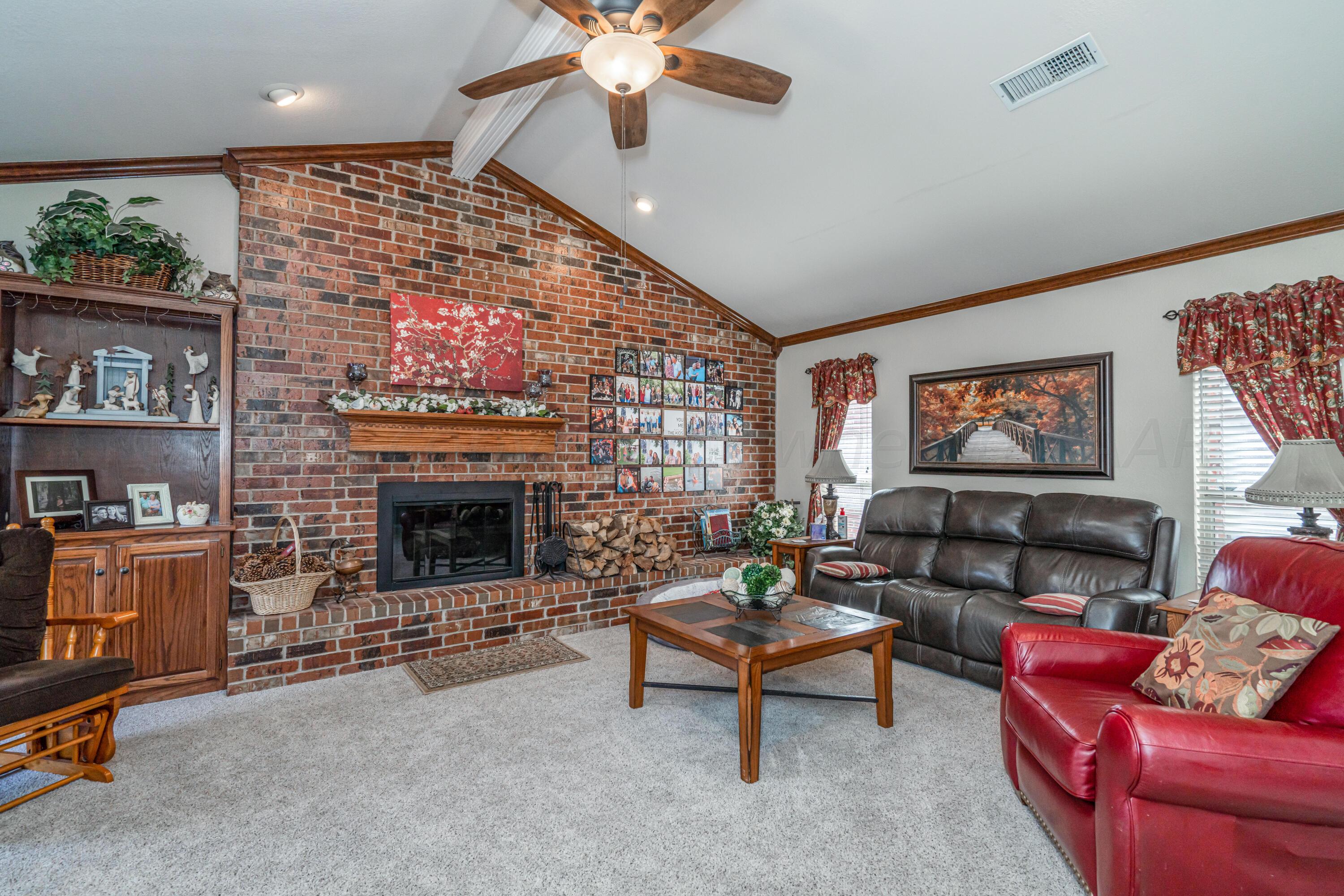 2309 Double Tree Place Amarillo, TX 79124 - Photo 11 of 45 2309 Doubletree-7 Living Room