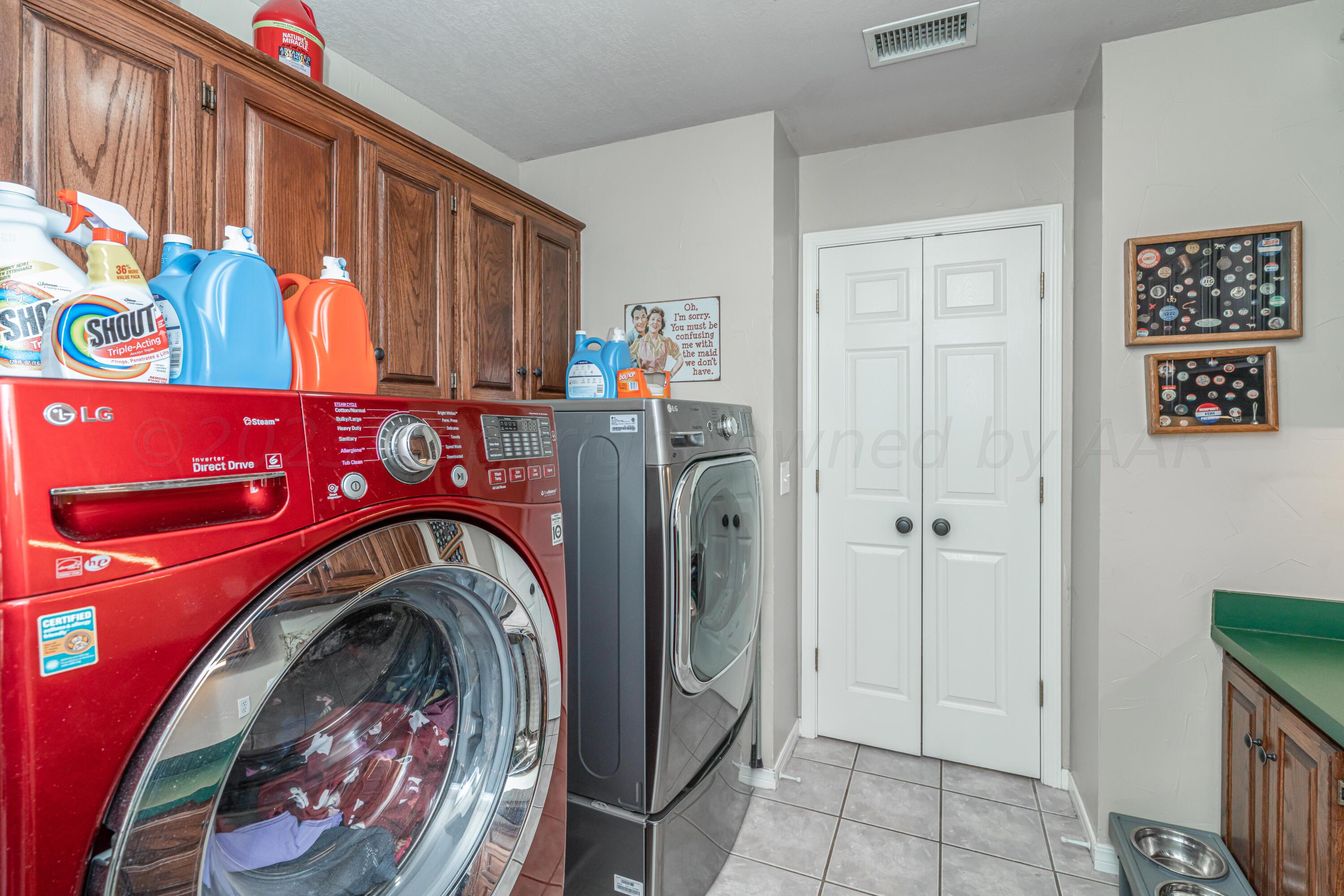 2309 Double Tree Place Amarillo, TX 79124 - Photo 16 of 45 2309 Doubletree-19 Utility Room