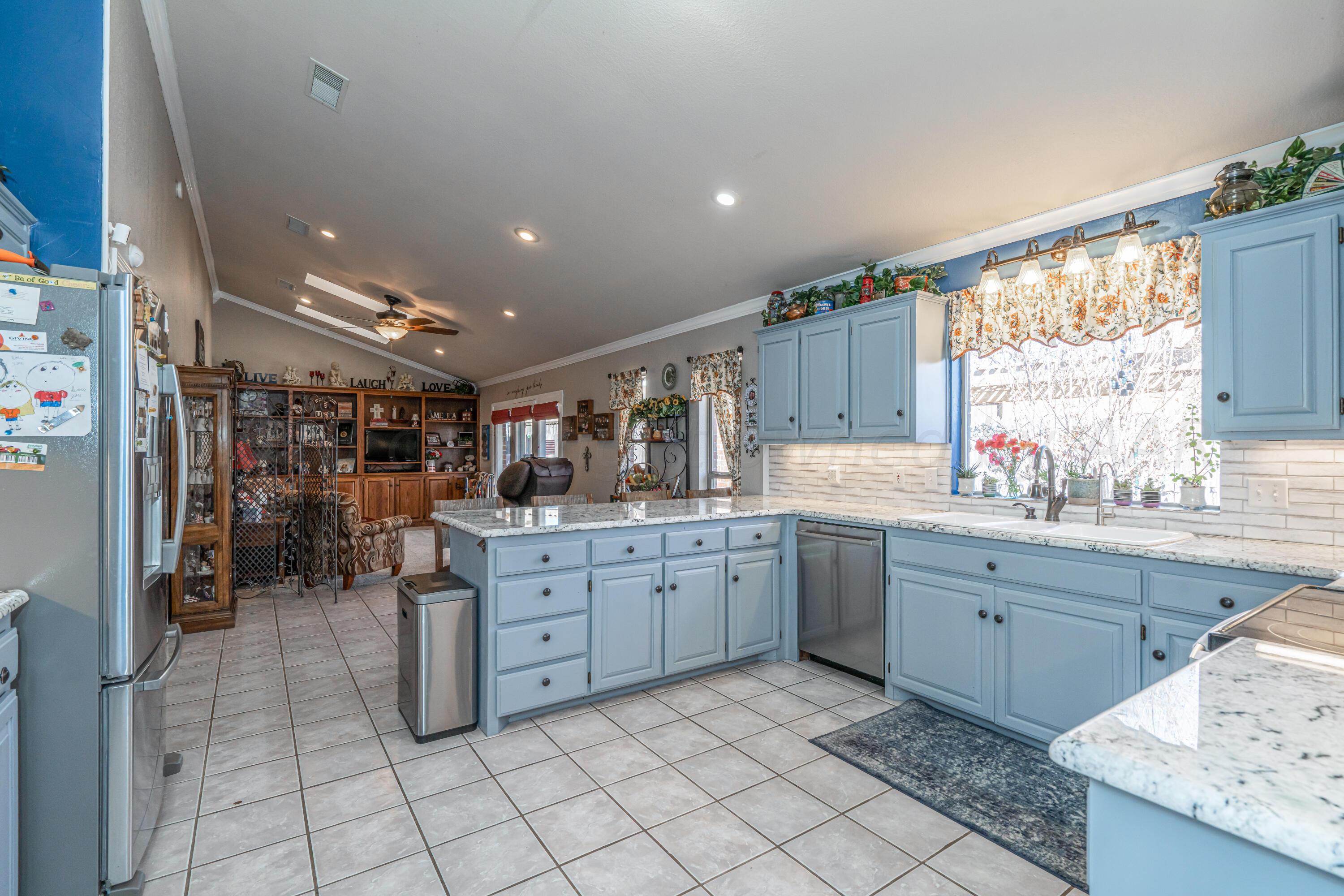 2309 Double Tree Place Amarillo, TX 79124 - Photo 2 of 45 2309 Doubletree-12 Kitchen