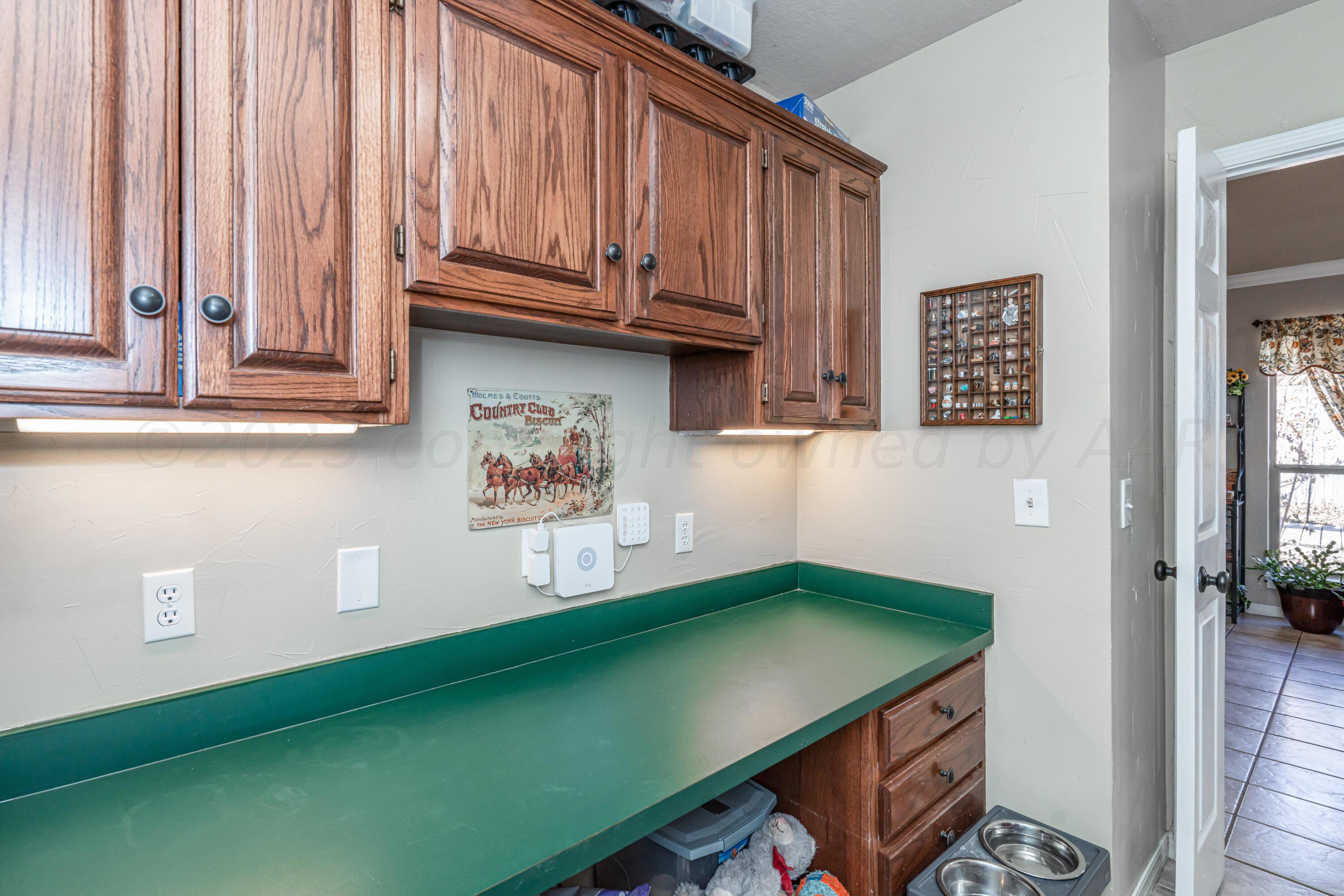2309 Double Tree Place Amarillo, TX 79124 - Photo 23 of 45 2309 Doubletree-20 Utility Room