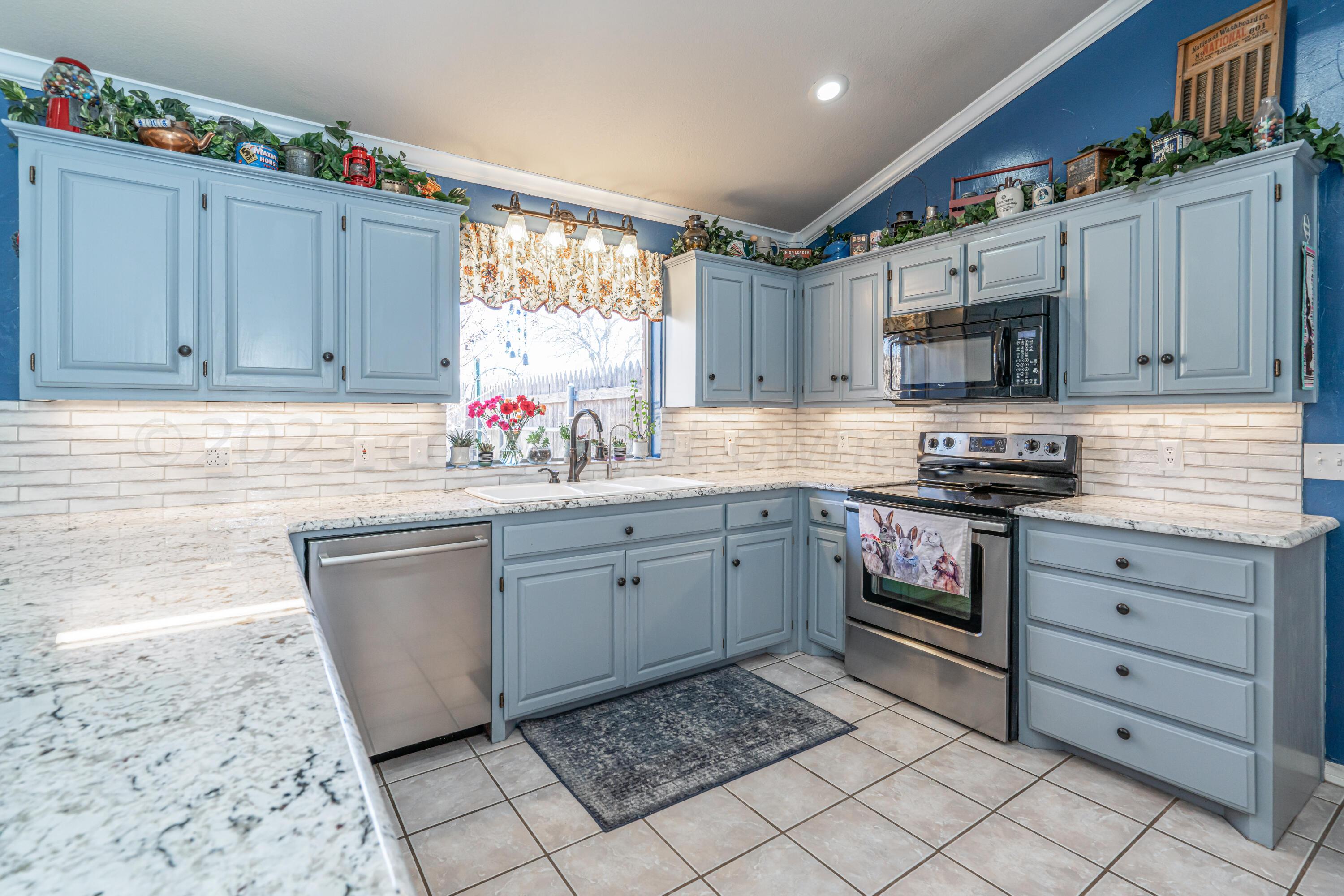 2309 Double Tree Place Amarillo, TX 79124 - Photo 6 of 45 2309 Doubletree-13 Kitchen