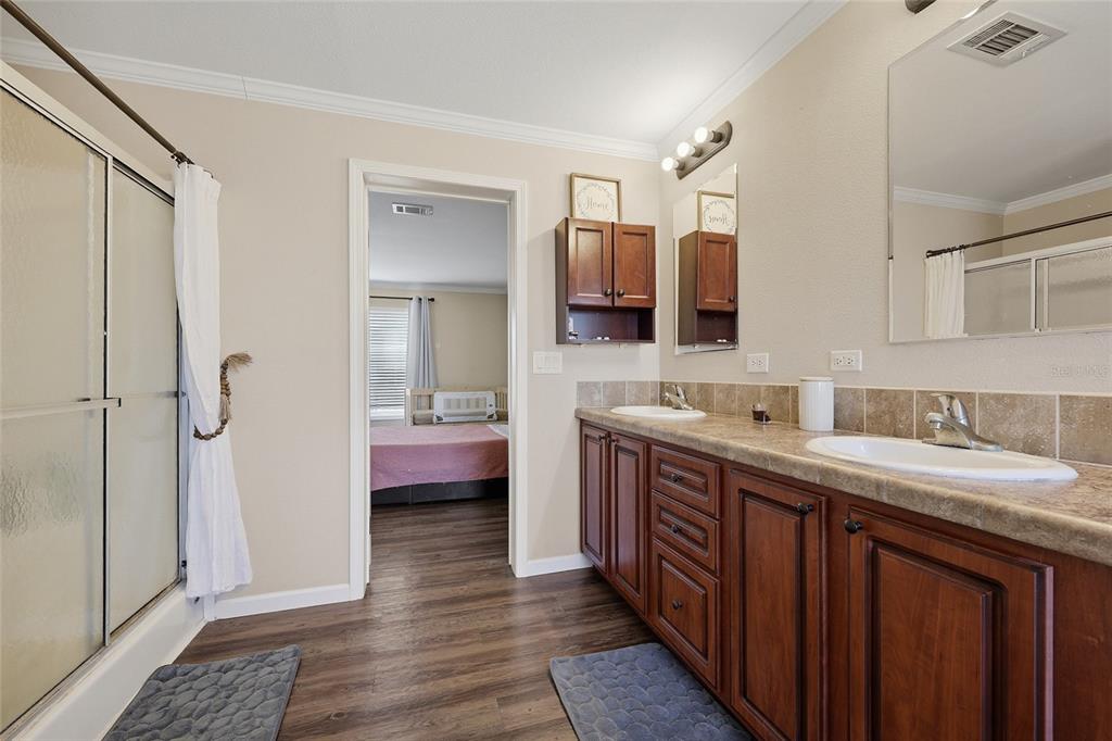 2400 Northwest 5th Street Bell, FL 32619 - Photo 15 of 26