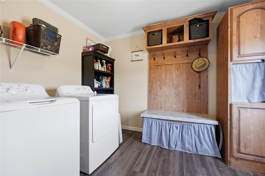 2400 Northwest 5th Street Bell, FL 32619 - Photo 20 of 26