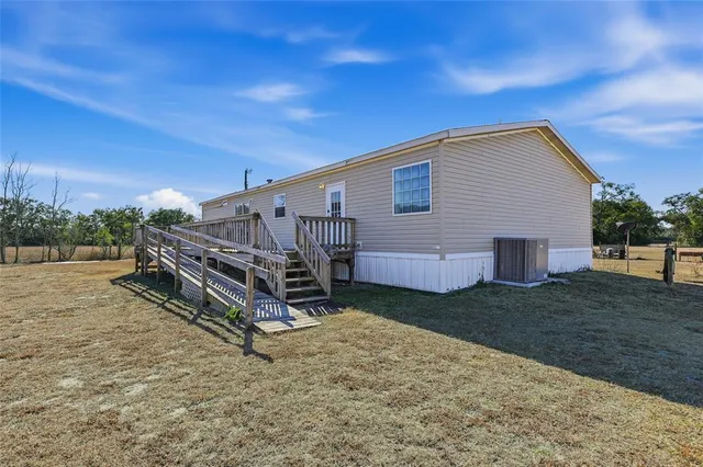 $345,000 | 2400 Northwest 5th Street, Bell, FL 32619