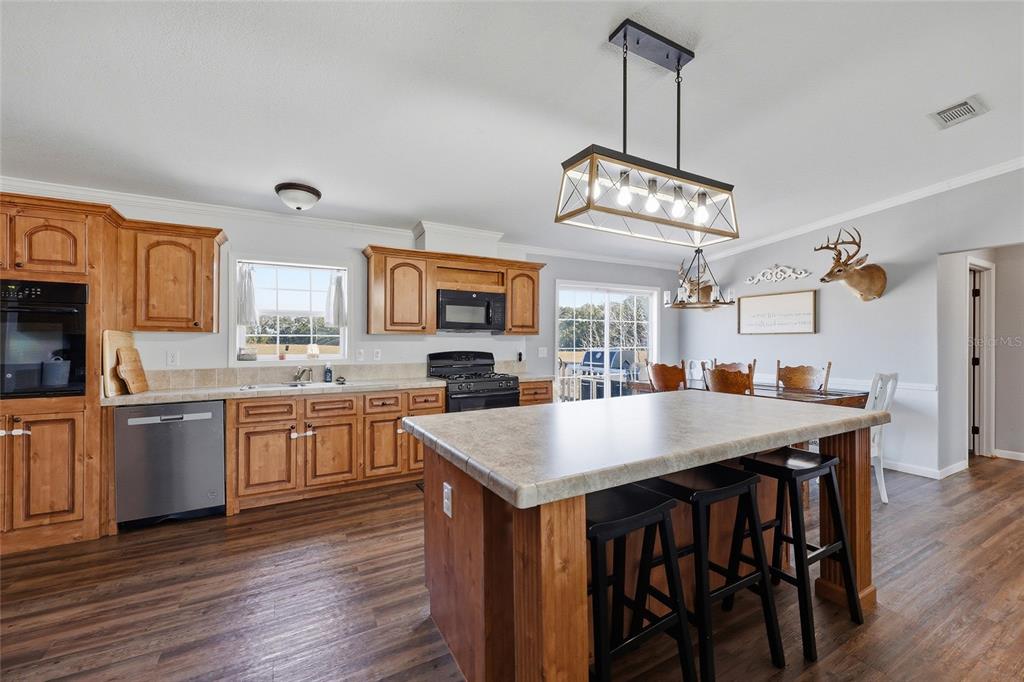 2400 Northwest 5th Street Bell, FL 32619 - Photo 7 of 26