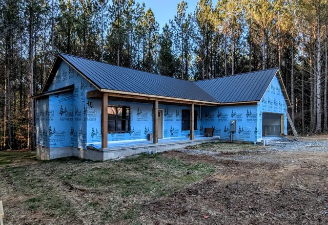 $394,900 | 131 White Water Run Lane, Ocoee, TN 37361