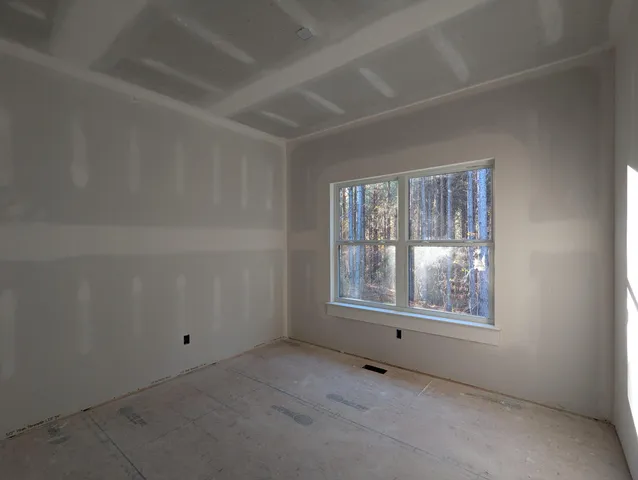 $394,900 | 131 White Water Run Lane, Ocoee, TN 37361