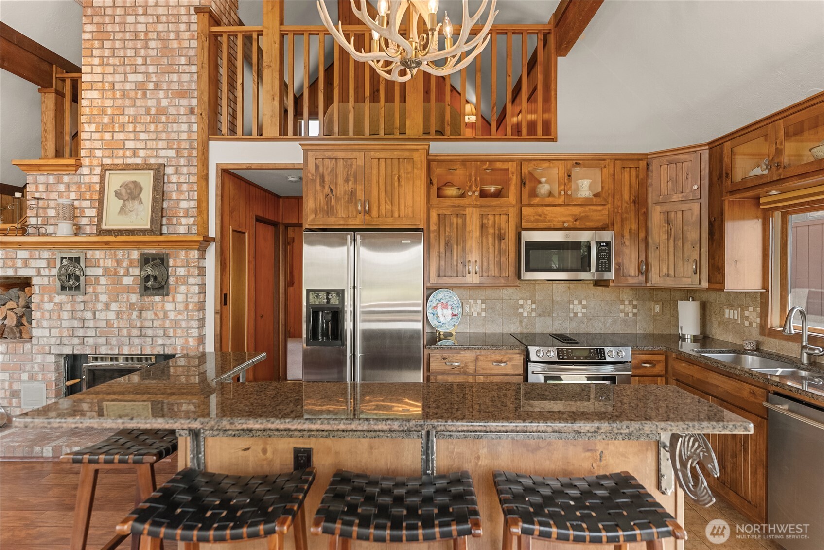 417 Perry Street Winthrop, WA 98862 - Photo 16 of 40