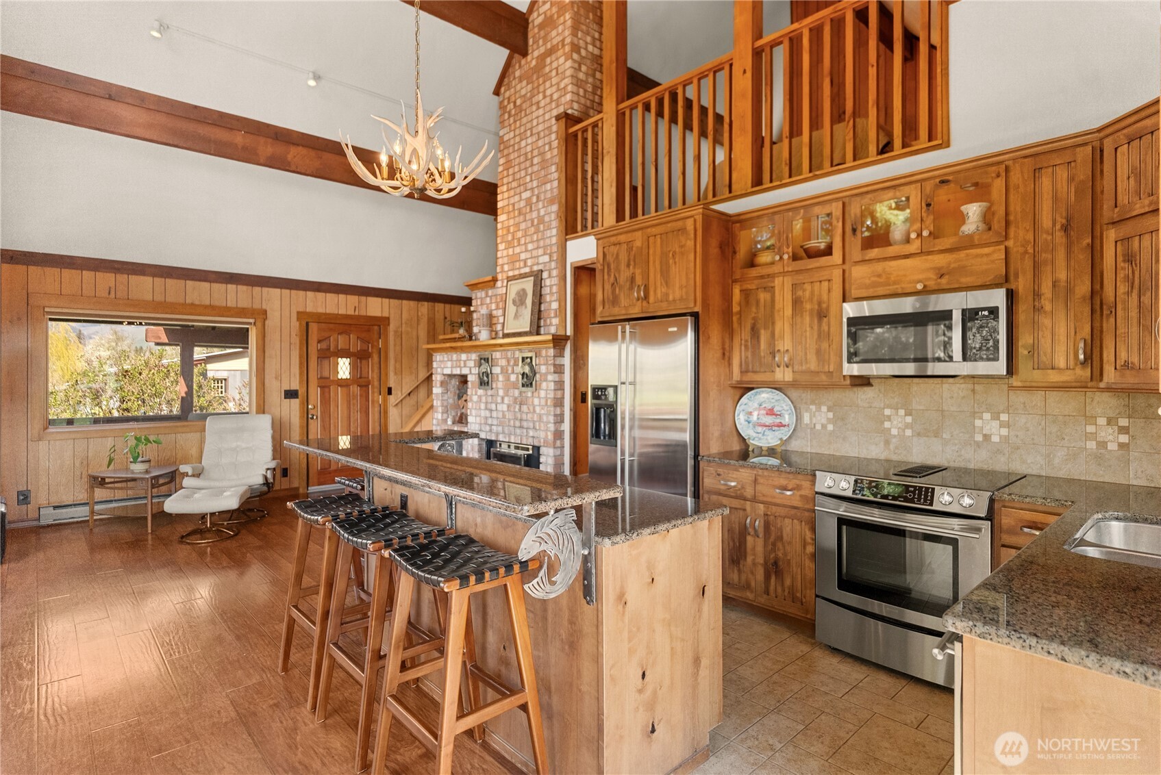 417 Perry Street Winthrop, WA 98862 - Photo 17 of 40