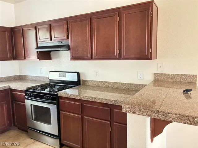 $1,750 | 4228 South Sugar Drive, Las Vegas, NV 89147