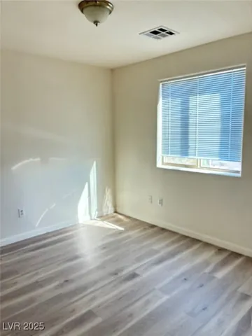 $1,750 | 4228 South Sugar Drive, Las Vegas, NV 89147