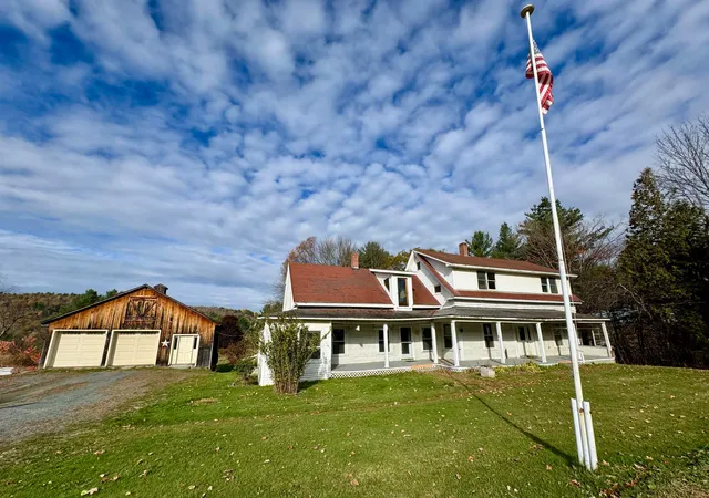 $324,900 | 162 Town Forest Road, Barnet, VT 05819
