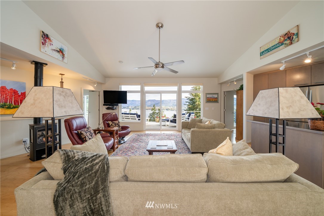 7385 Ridgeview Drive Chelan, WA 98816 - Photo 4 of 25 Gallery Image 4