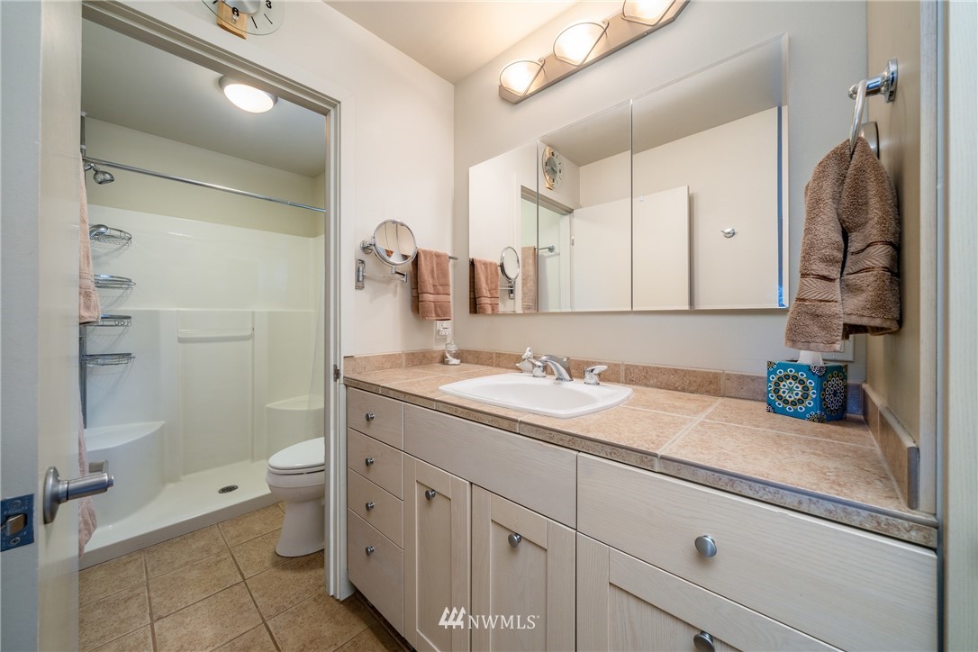 7385 Ridgeview Drive Chelan, WA 98816 - Photo 8 of 25 Gallery Image 8