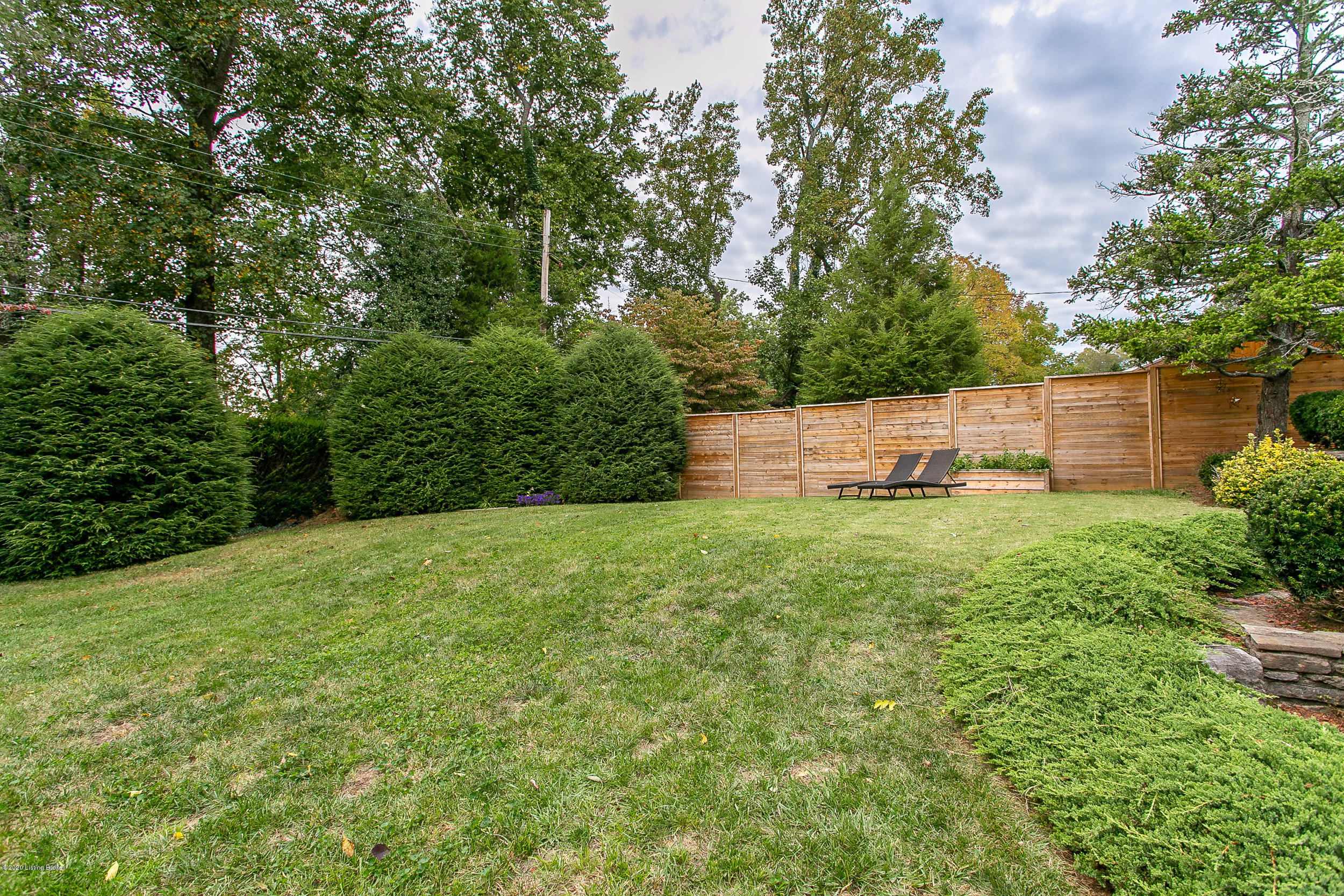 3402 Flinthaven Road Louisville, KY 40241 - Photo 46 of 56 3402 Flinthaven Rd exteriors-16