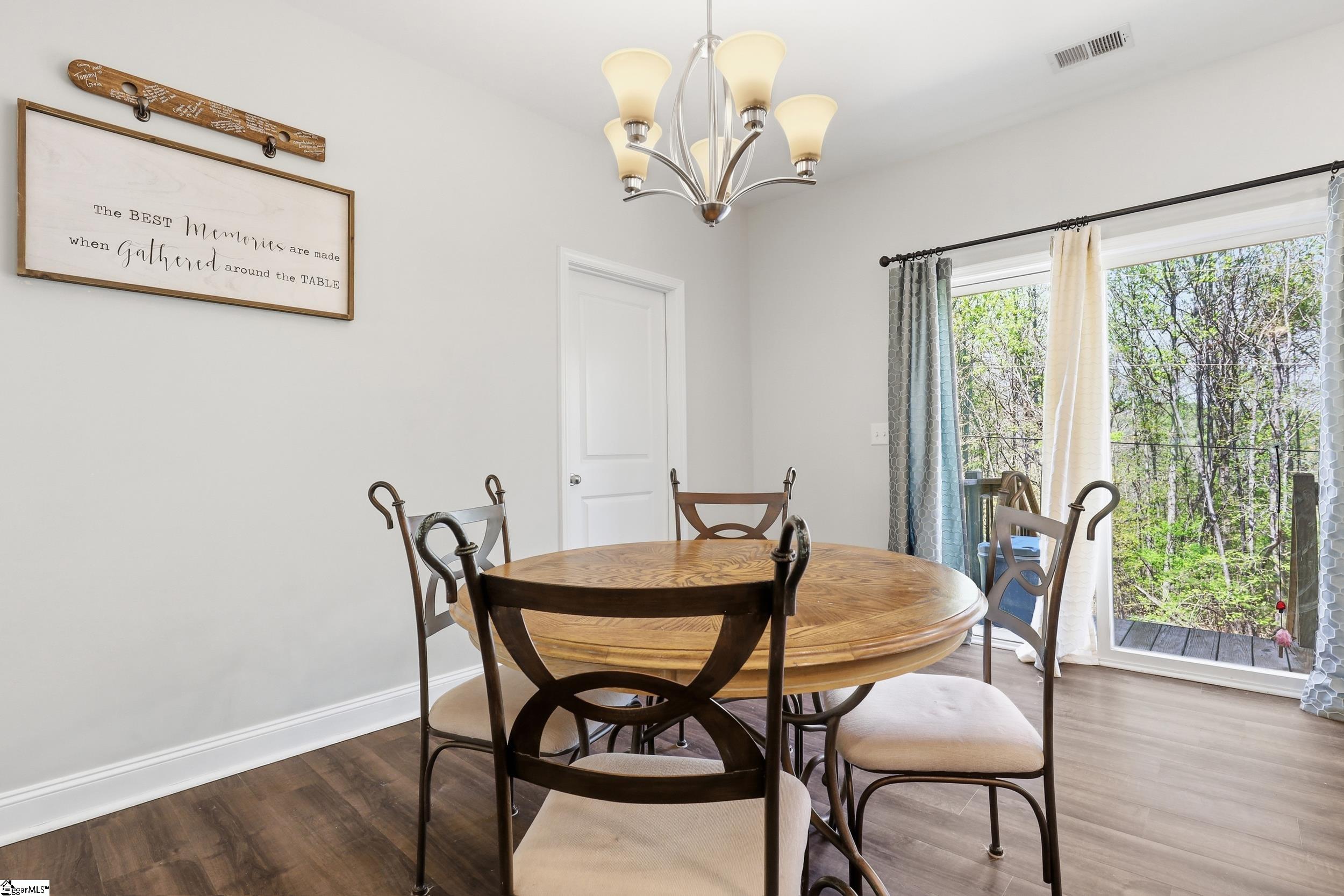 127 Clark Lane Easley, SC 29640 - Photo 6 of 29