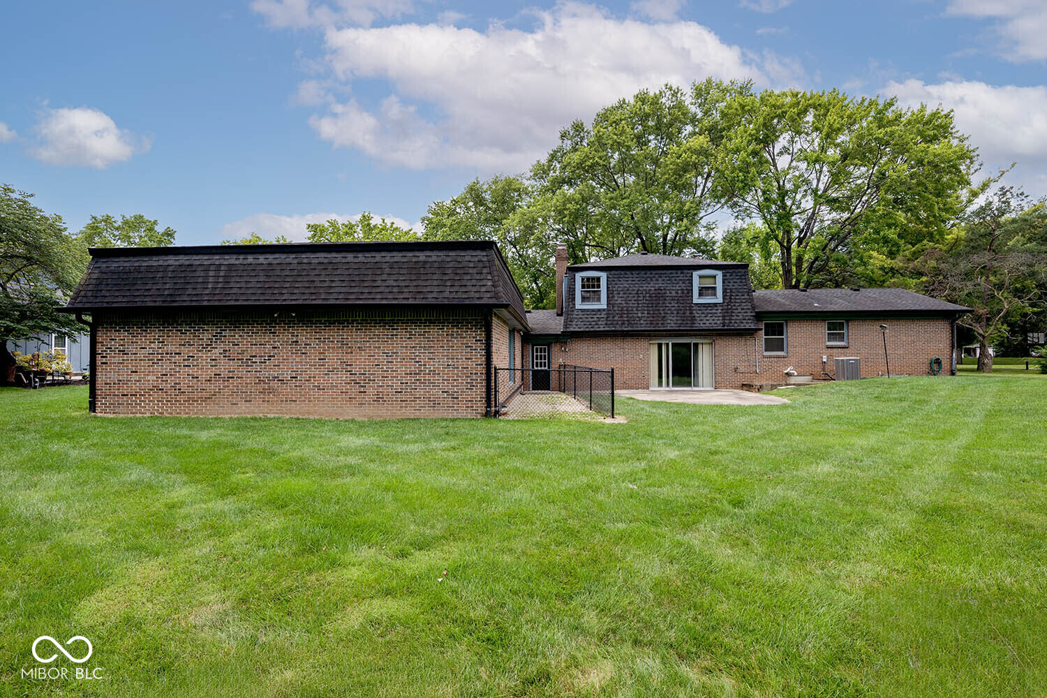 8959 Rexford Road Indianapolis, IN 46260 - Photo 51 of 51 Gallery Image 51