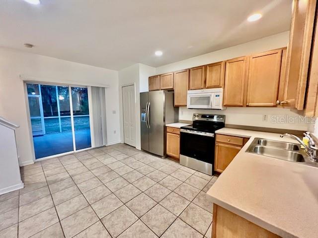 15635 Stable Run Drive Spring Hill, FL 34610 - Photo 14 of 36