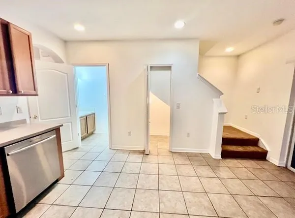 $1,700 | 15635 Stable Run Drive, Spring Hill, FL 34610