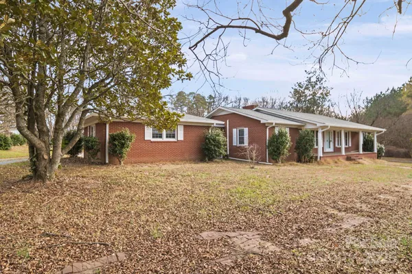 $795,000 | 1223 Walker Road, Mount Pleasant, NC 28124