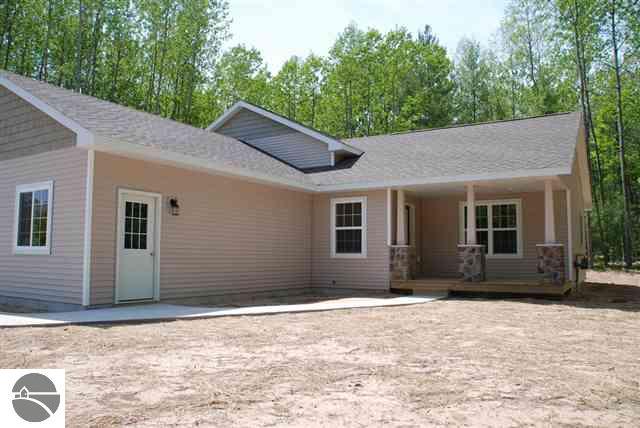 1806 Round Lake Road Interlochen, MI 49643 - Photo 17 of 17 1734730-16.JPG