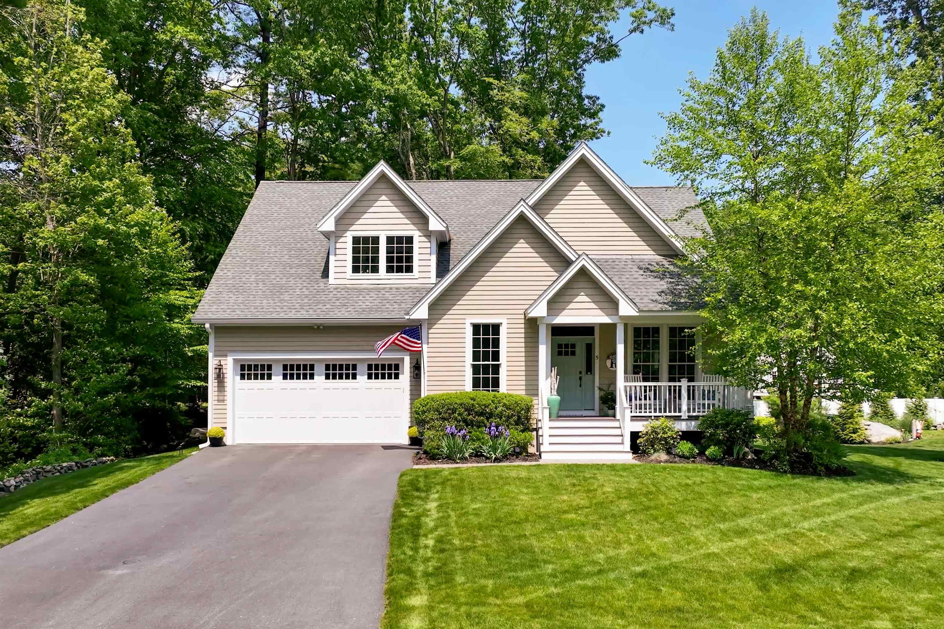 5 McCarron Drive Hampton, NH 03842 - Photo 1 of 55