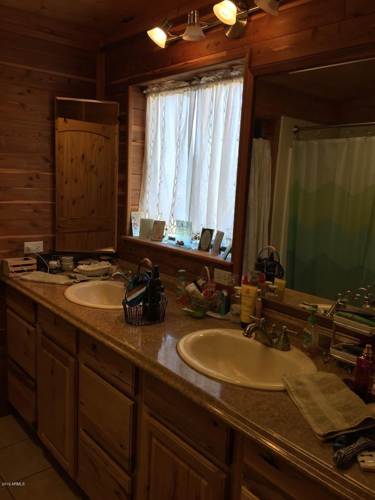 3 N3556 Show Low, AZ 85901 - Photo 31 of 38 Vernon007