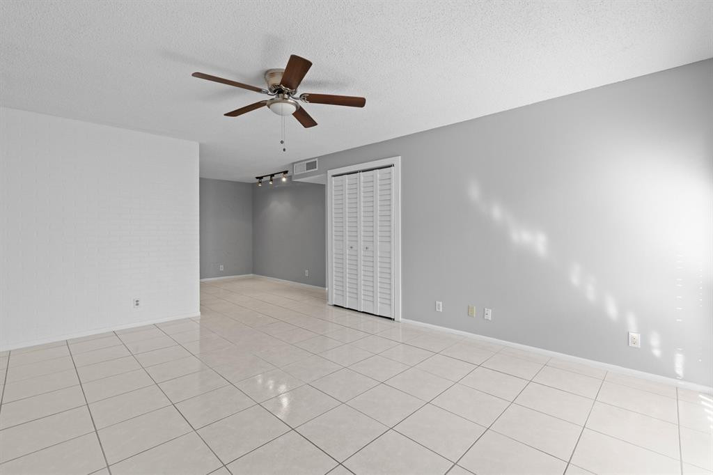 2601 Riverside Drive, Unit 7 Coral Springs, FL 33065 - Photo 1 of 15 Photo 1