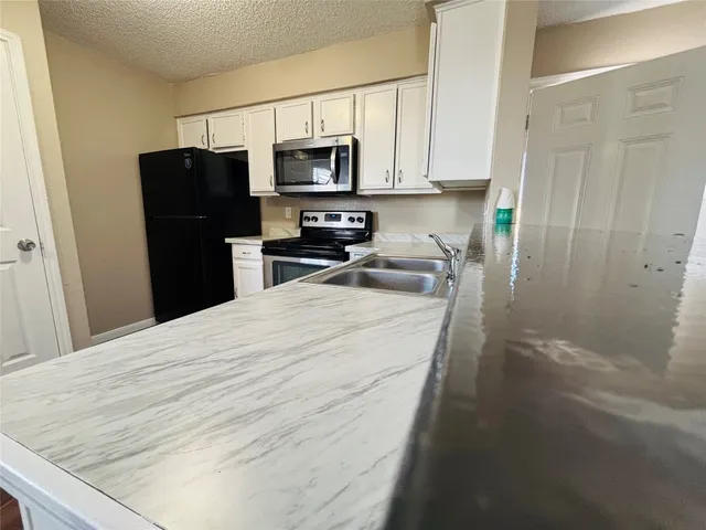 $1,095 | 503 Hardin Court, Unit D, Austin, TX 78753