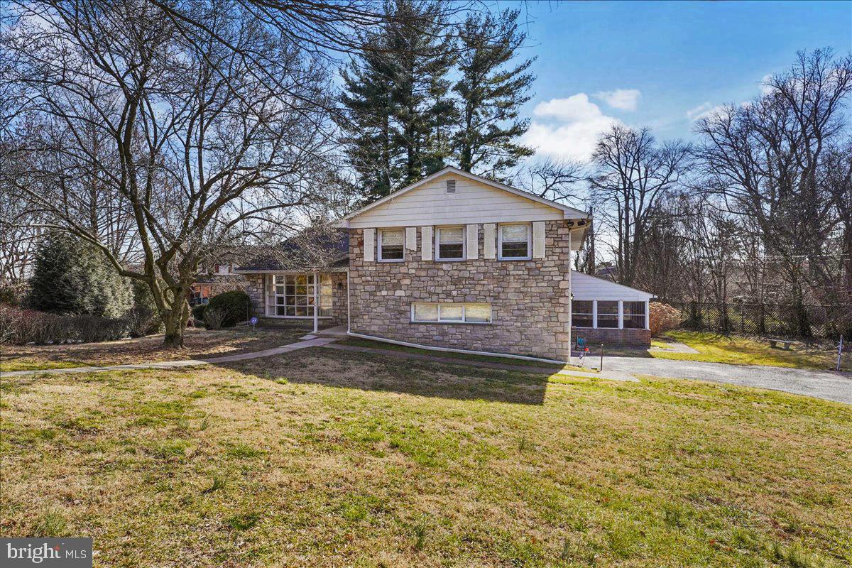 224 Matthew Road Merion Station, PA 19066 - Photo 2 of 39