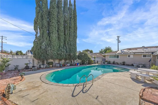 $649,900 | 11857-11857 Mt Vernon Avenue, Grand Terrace, CA 92313