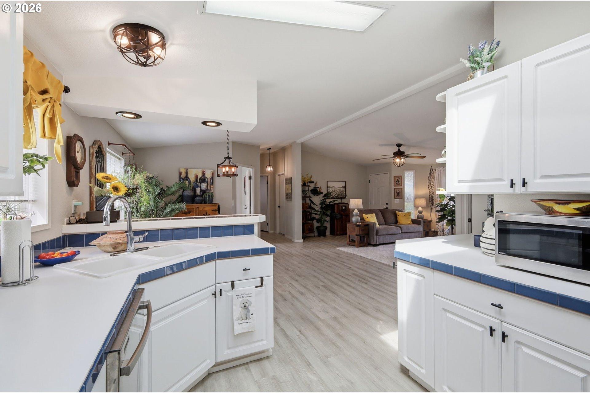 2267 Maia Loop Springfield, OR 97477 - Photo 13 of 45 Gallery Image 13