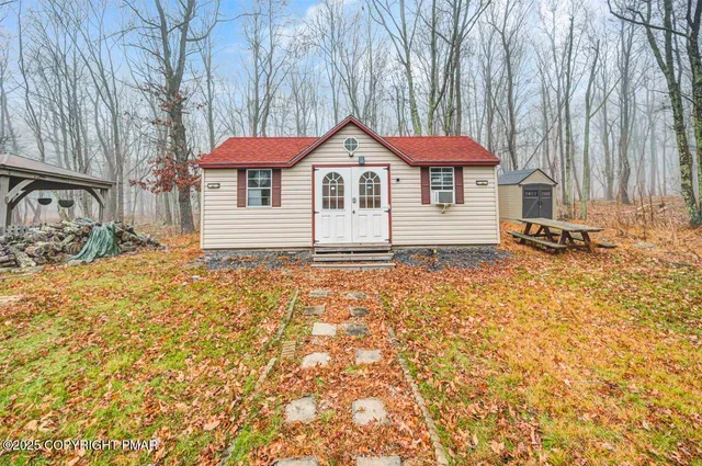 a room with lots of different colored cloths
