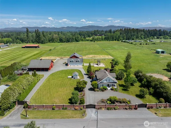$1,590,000 | 37824 176th Avenue Southeast, Auburn, WA 98092