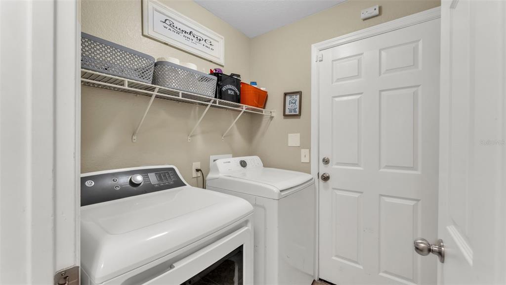 8468 Adele Road Lakeland, FL 33810 - Photo 15 of 49 Gallery Image 15
