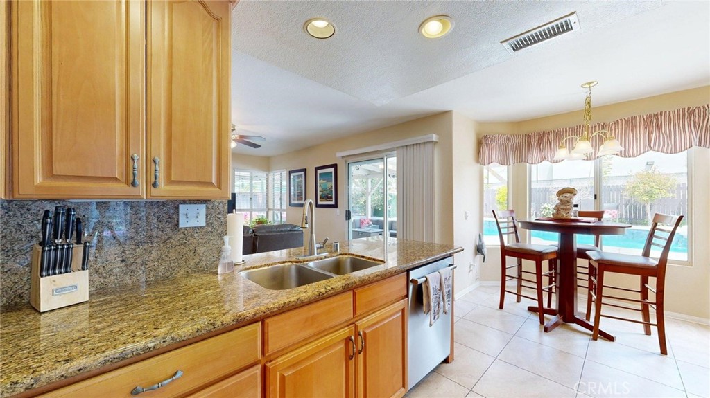 794 Banyonwood Drive Oceanside, CA 92057 - Photo 25 of 62